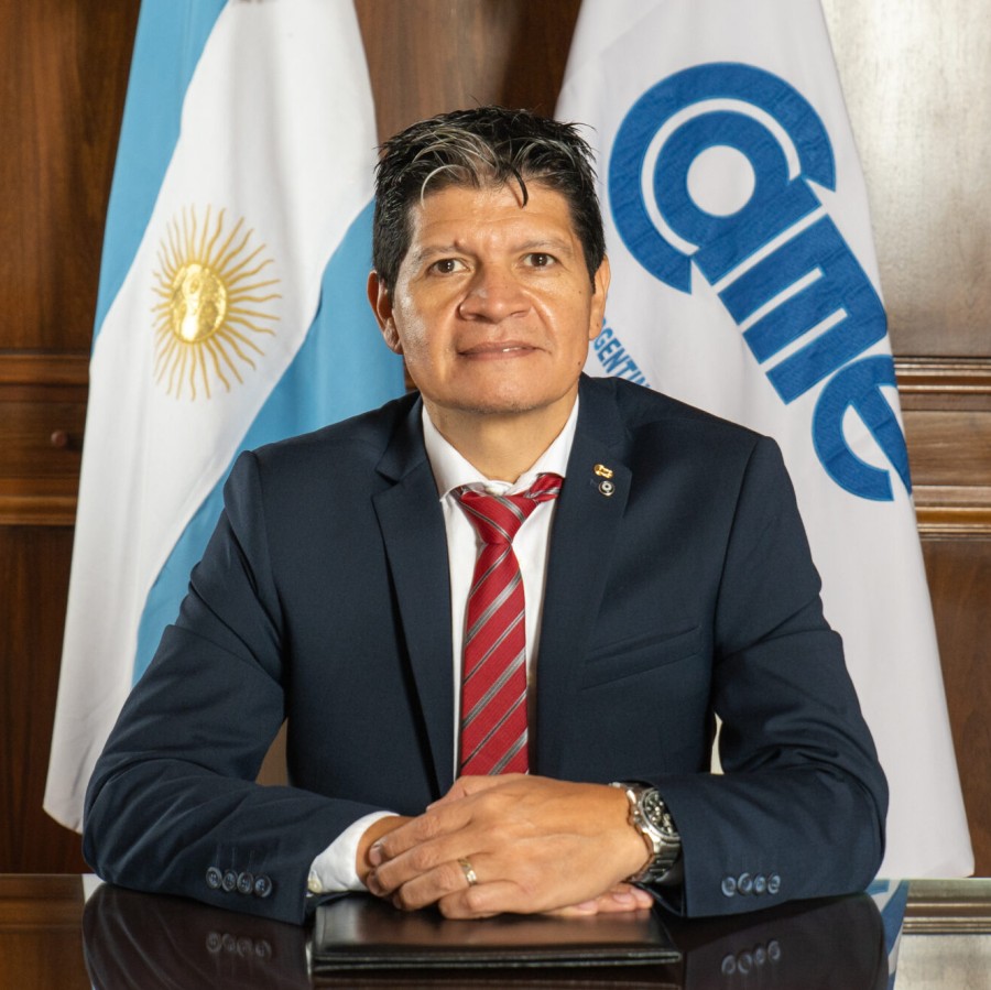 Sr. Alfredo González